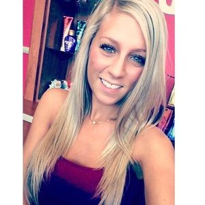 Meet your Posher, Macy